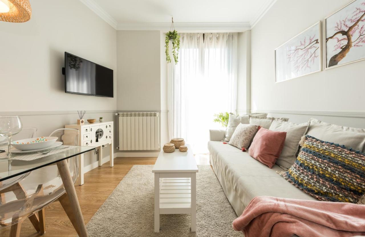 Cozy Apartment La Latina/Plaza Mayor Мадрид Екстериор снимка